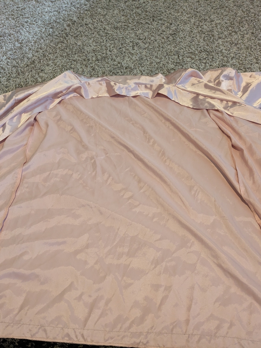 Pink Satin & Lace Robe And Short Set - Picture 7 of 9